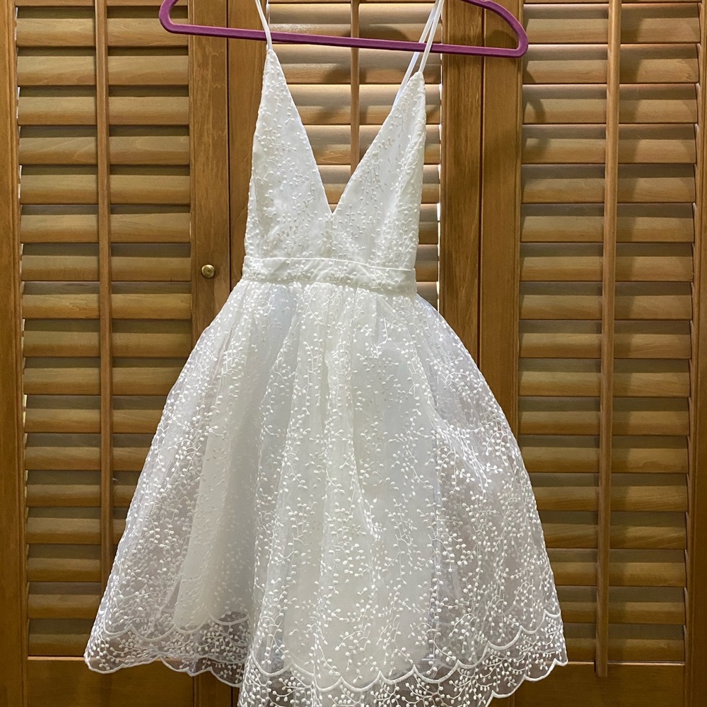 White lace cocktail dress